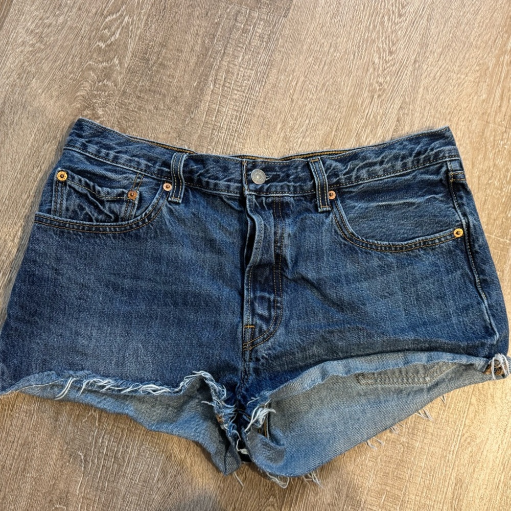 Levi’s 501 Denim Cutoff Shorts